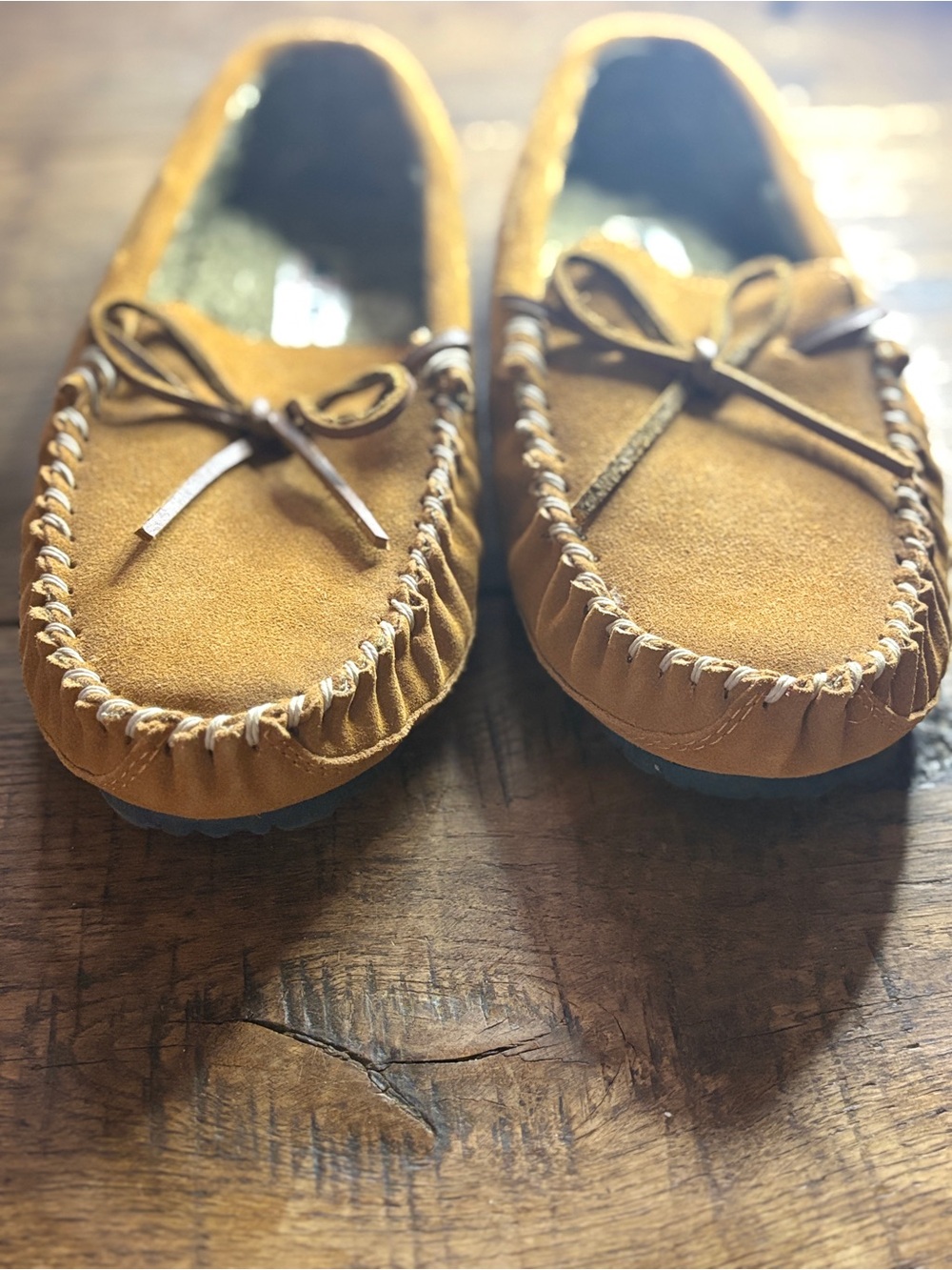 Minnetonka Men's Casey Slipper Cinnamon Suede Moccasins Size 10M Pile Lined NWOB - Picture 5 of 5